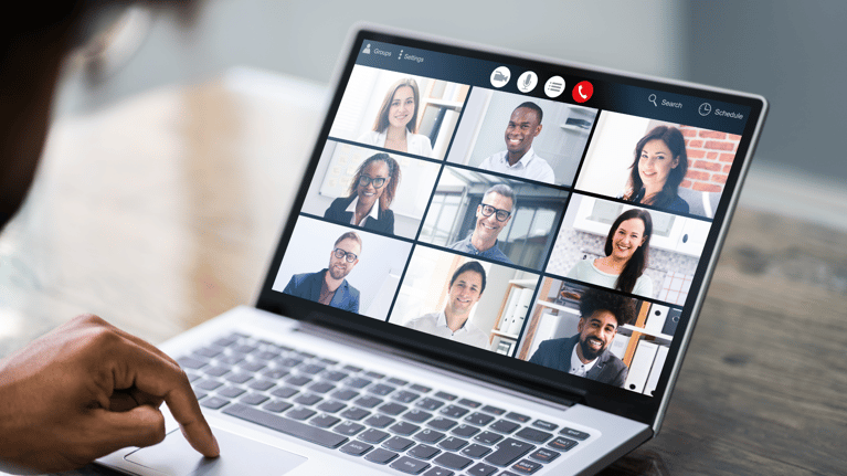 4 Steps to Hosting Webinars that Generate Qualified Leads